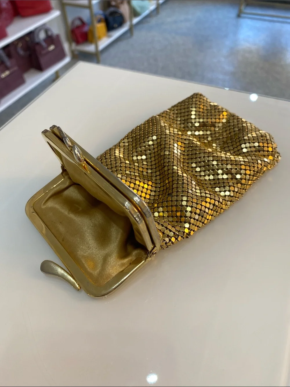 Joan rivers mesh gold tone metal kiss lock bag